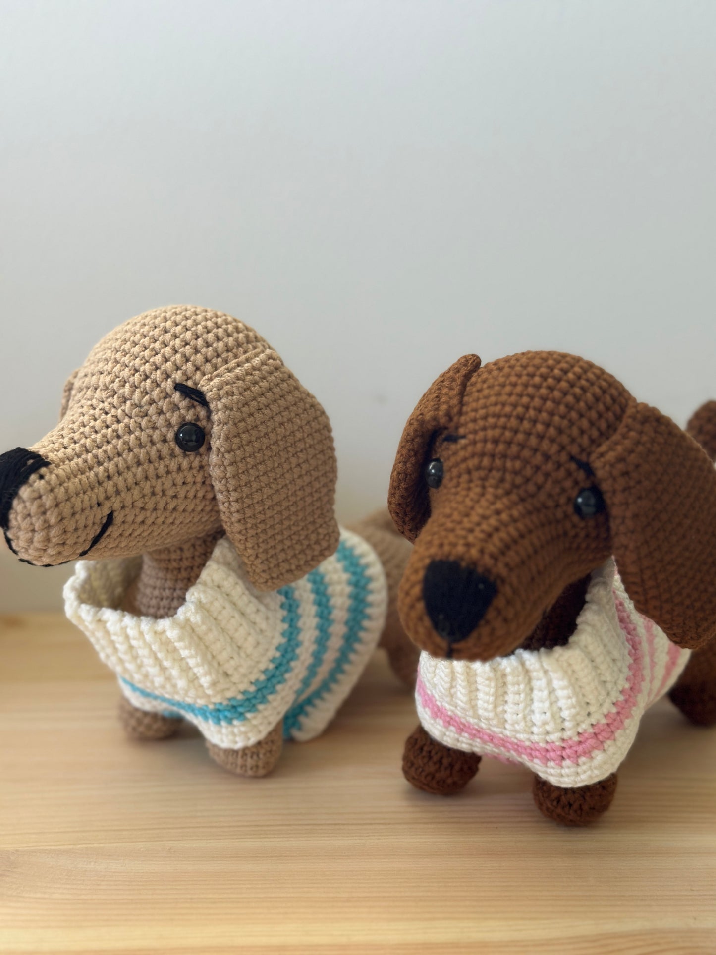 Dachshund Amigurumi - Pink or Blue