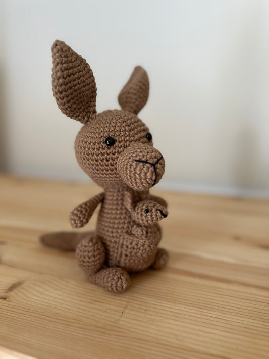 Kangaroo & Joey Amigurumi