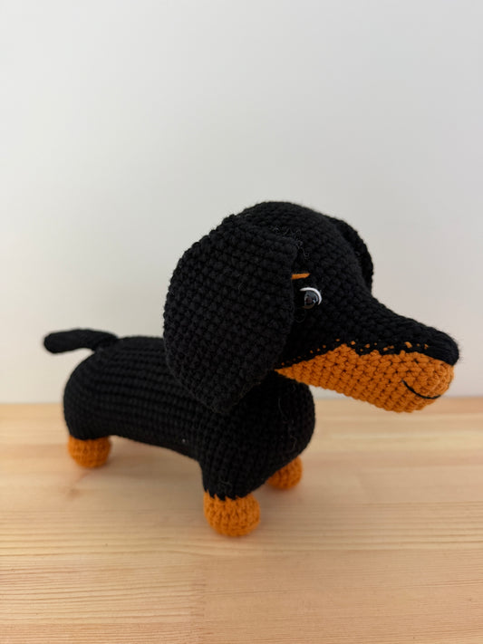 Black/Tan Dachshund Amigurumi